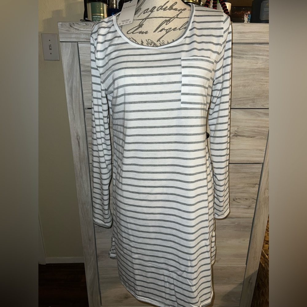 Long sleeve T-shirt dress size M